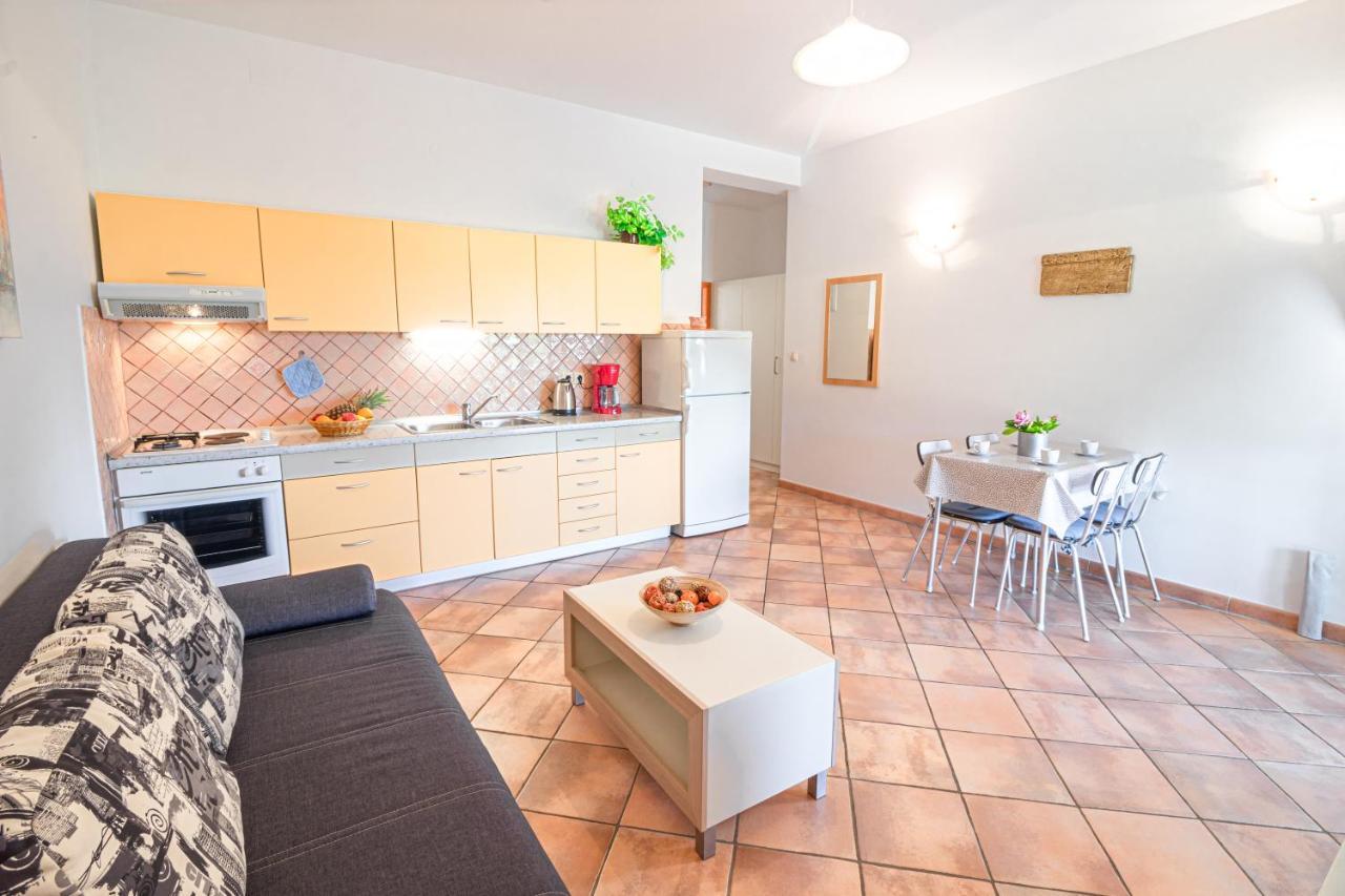 Apartments Sandra Kornić 외부 사진
