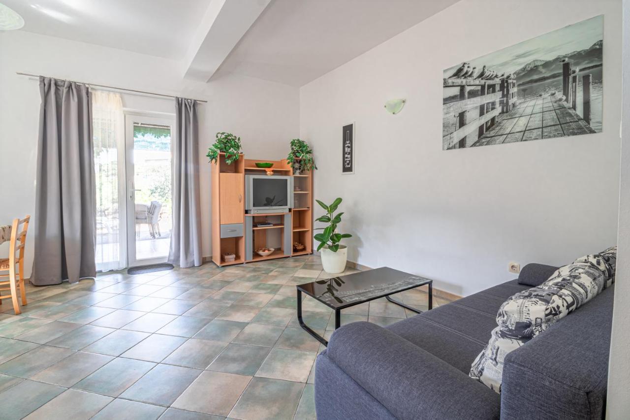 Apartments Sandra Kornić 외부 사진